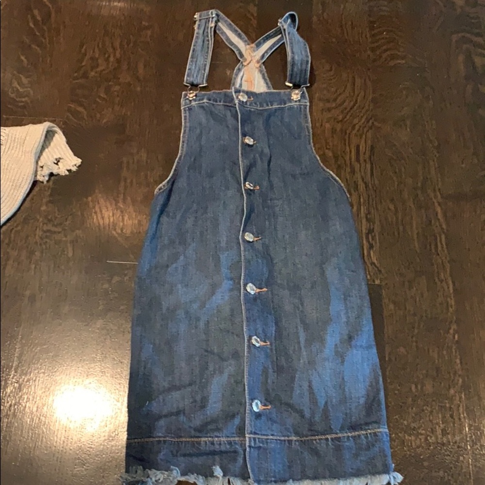 Overall dress